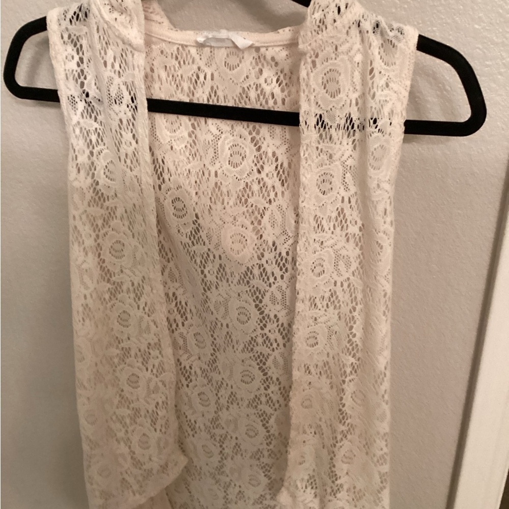 Beautees Cream Sleeveless Lace Tank Top